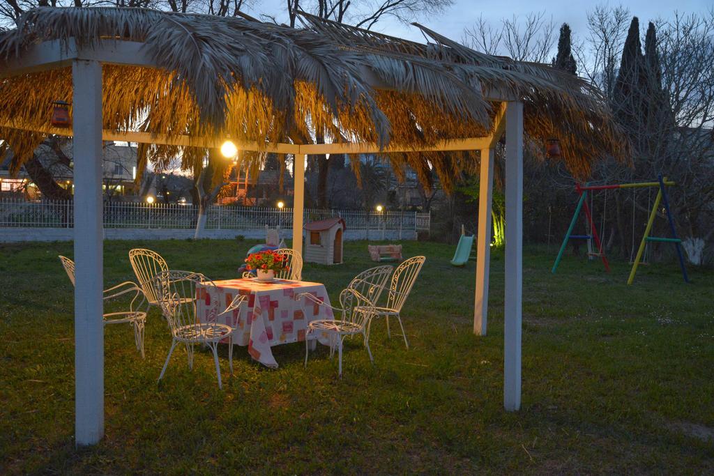 Giannis And Fridas Garden Διαμέρισμα Σιδάρι Εξωτερικό φωτογραφία